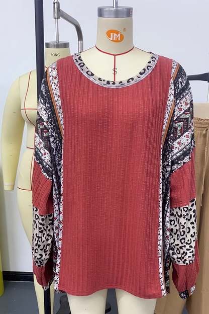 Classic Vintage Top with a Flattering Fit