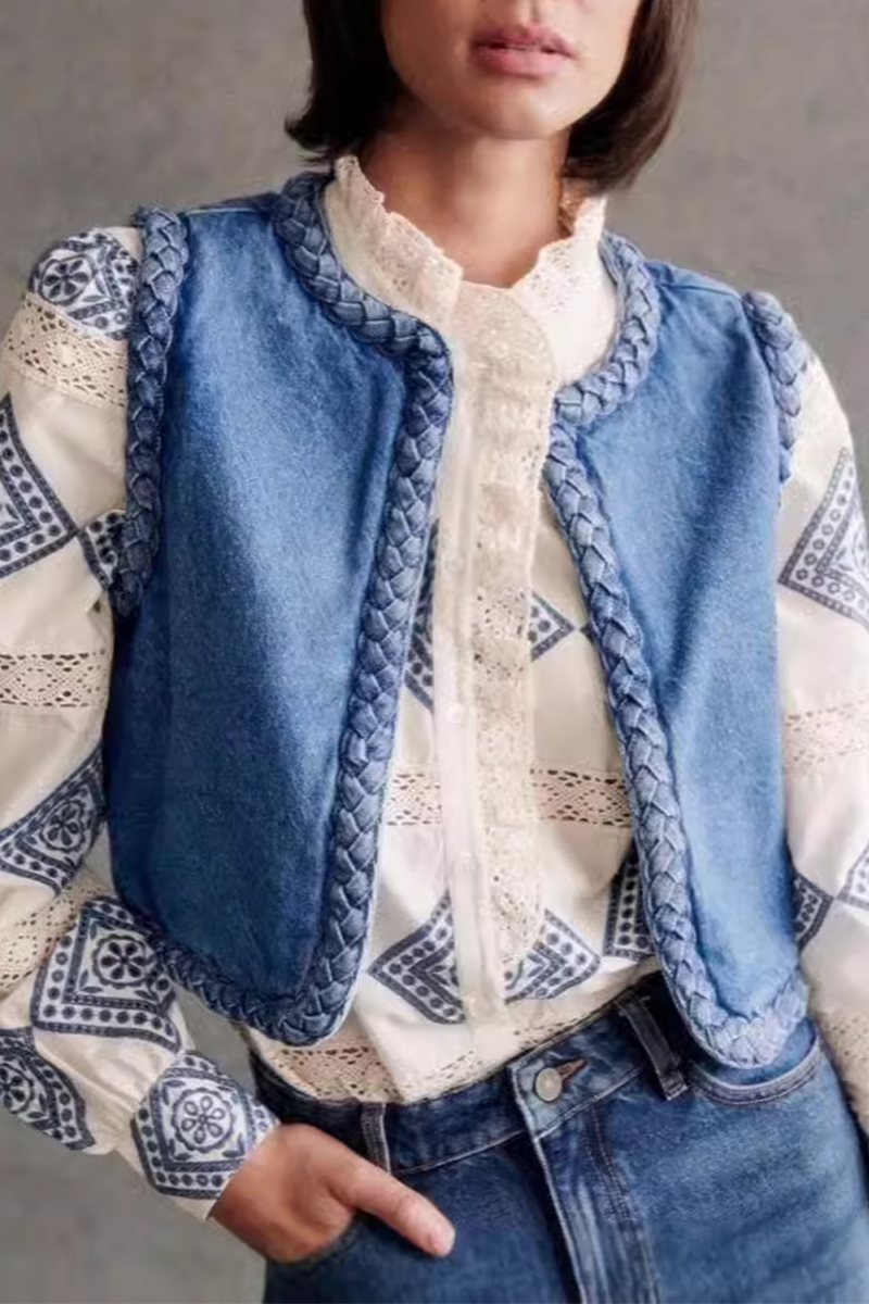 Beautifully Finished Garment in a Timeless Design