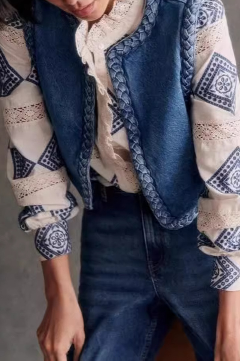 Beautifully Finished Garment in a Timeless Design