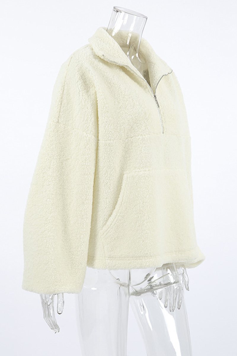 Gracefully Styled Garment for Any Occasion