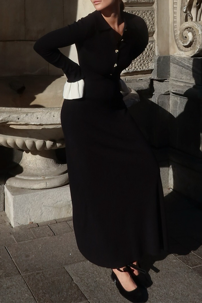 Beautifully Finished Dress in a Timeless Design