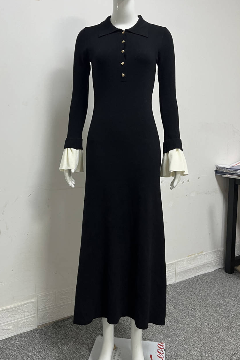 Beautifully Finished Dress in a Timeless Design