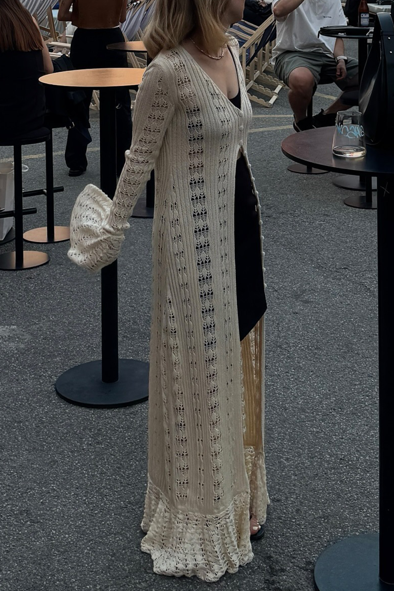 Well Tailored Garment with a Graceful Silhouette