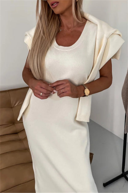 Sophisticated Garment with a Clean Classic Look