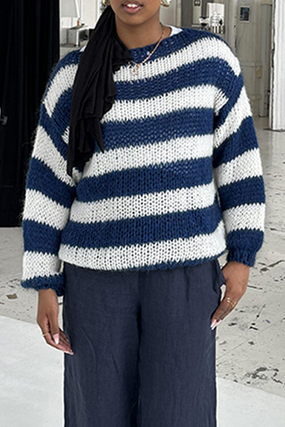 Gracefully Styled Sweater for Any Occasion