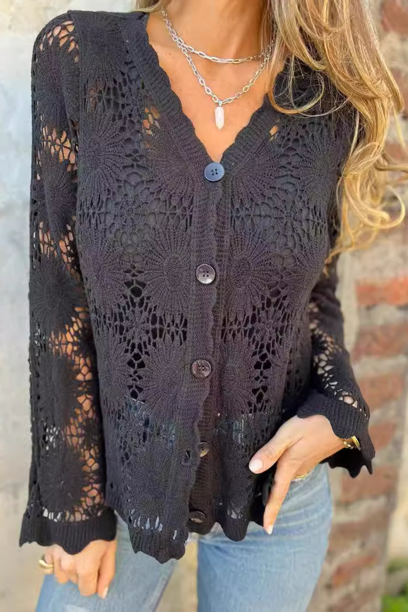Elegantly Styled Blouse for Everyday Wear
