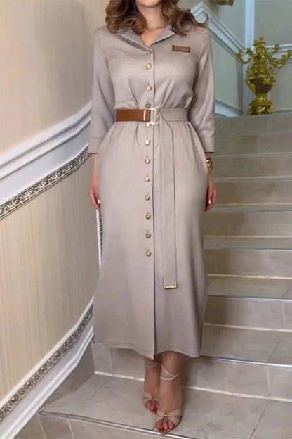 Well Tailored Dress with a Graceful Silhouette