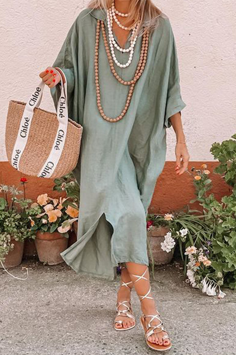 Classic Vintage & Enduringly Stylish Dress