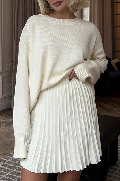 Sophisticated Garment with a Clean Classic Look