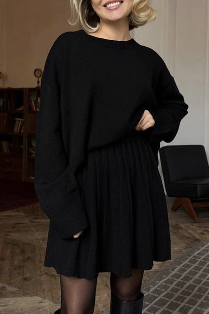 Sophisticated Garment with a Clean Classic Look