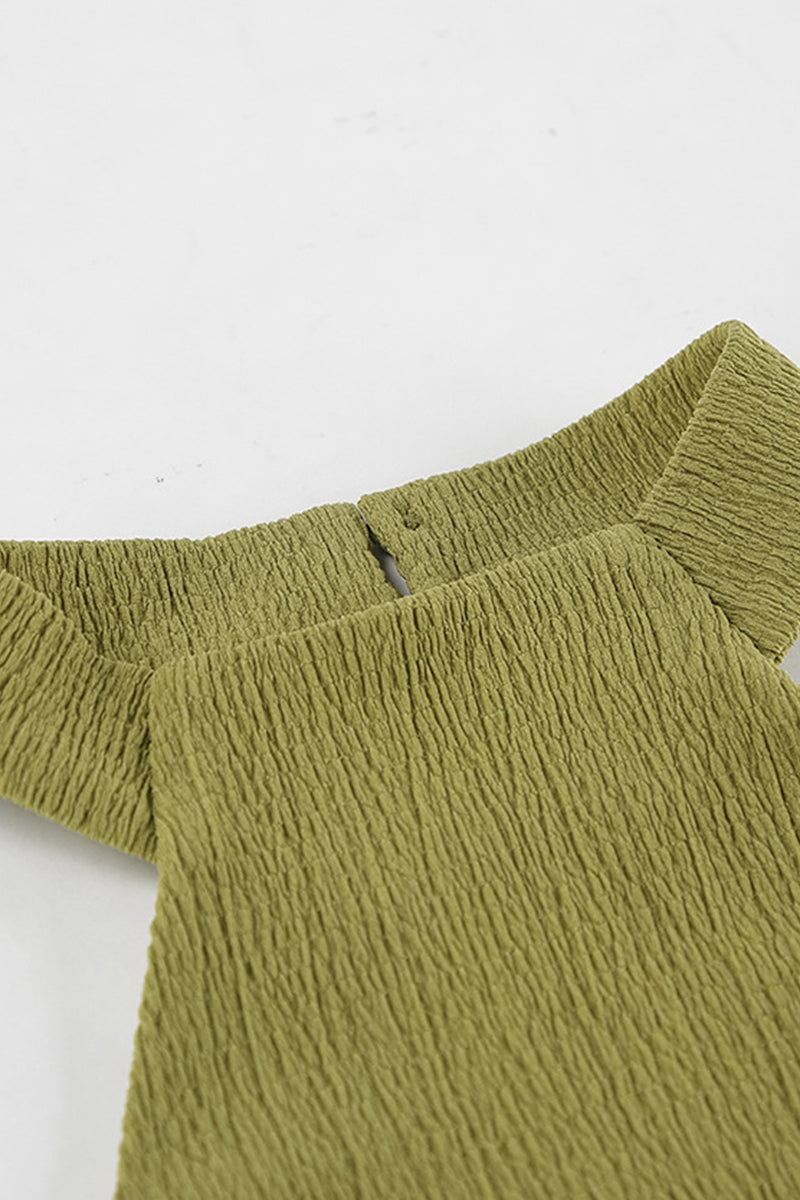 Effortlessly Elegant Garment with a Timeless Design