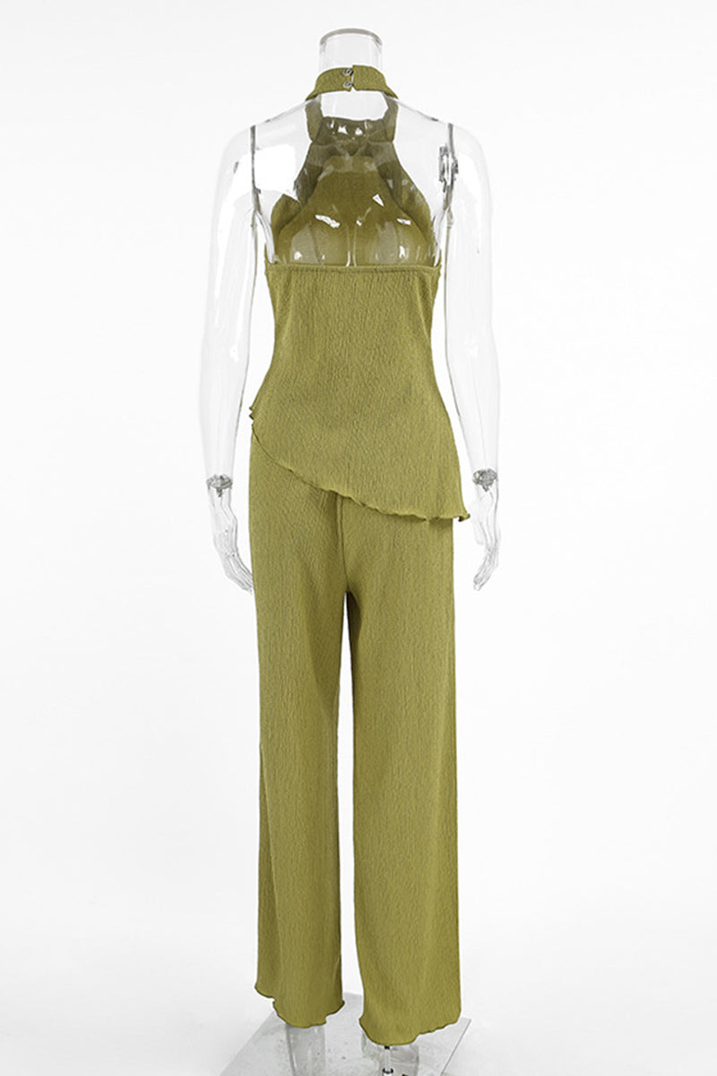 Effortlessly Elegant Garment with a Timeless Design