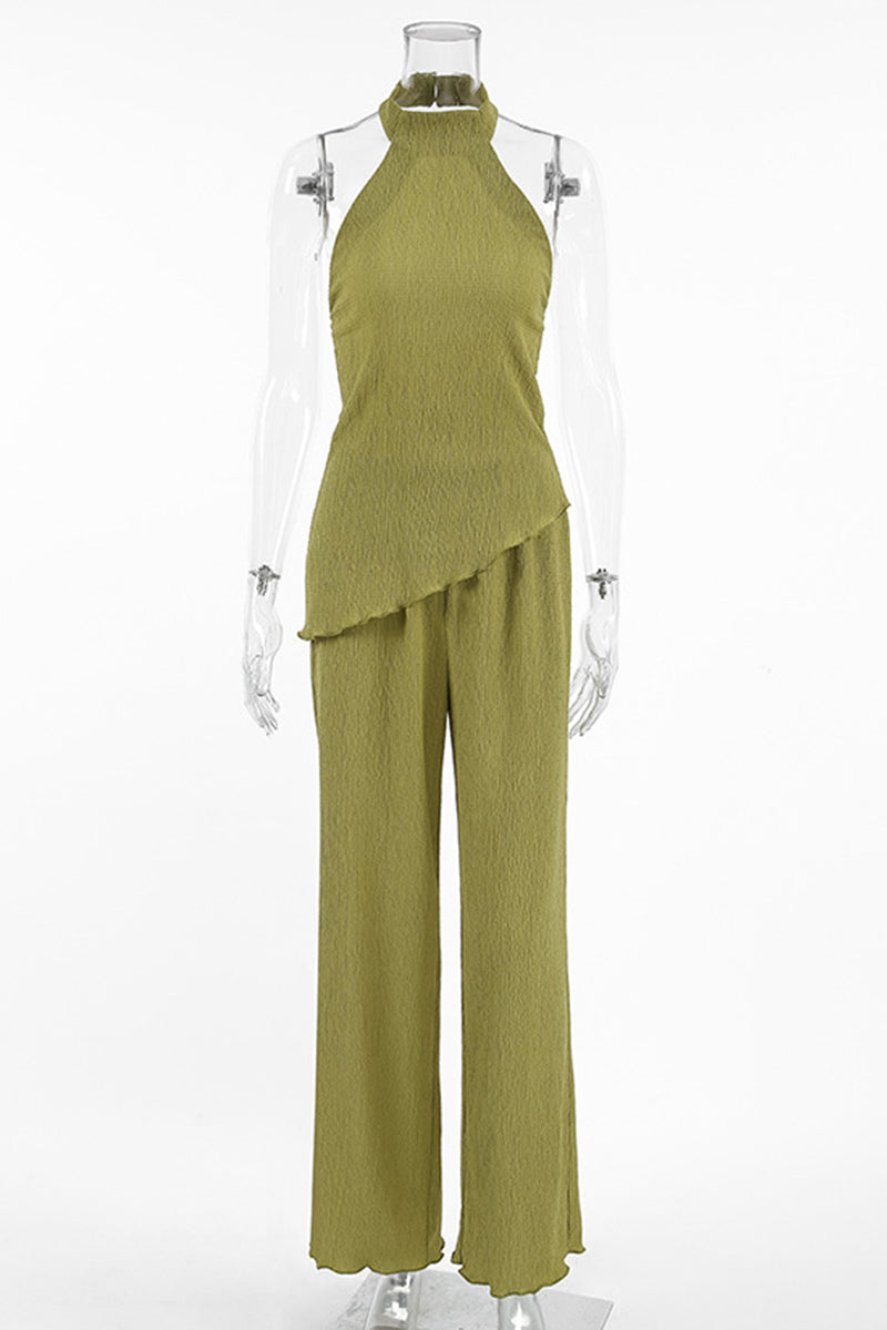 Effortlessly Elegant Garment with a Timeless Design