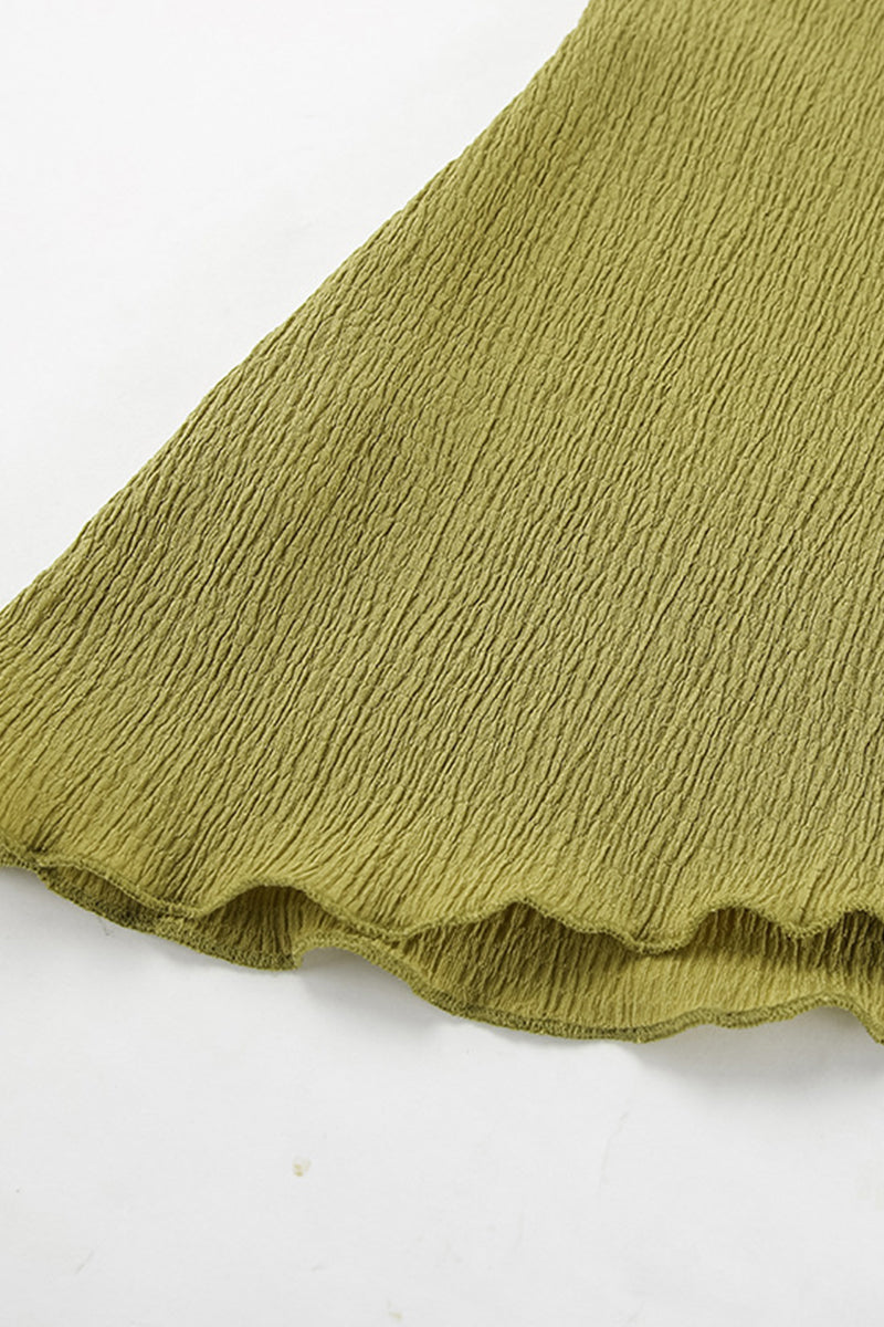 Effortlessly Elegant Garment with a Timeless Design