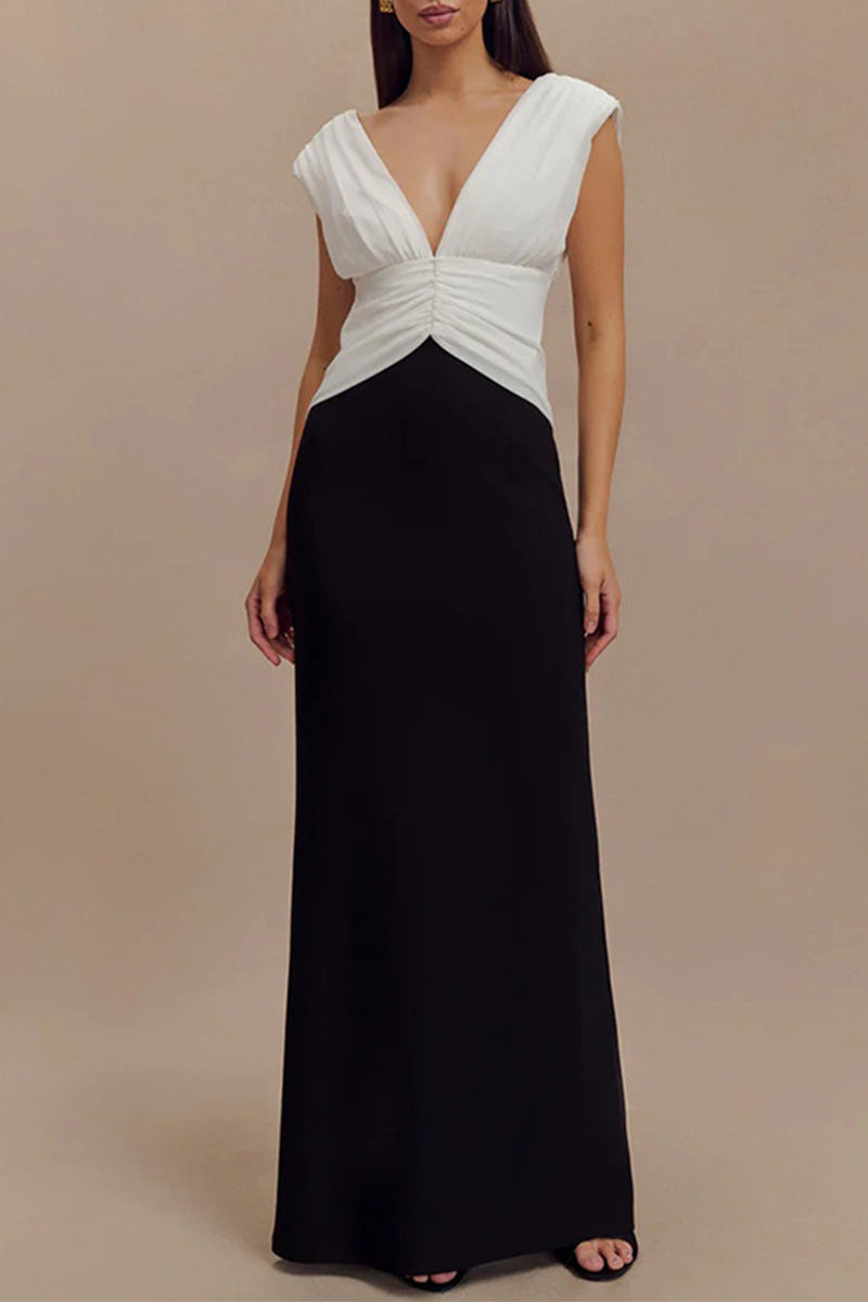 Sophisticated Dress with a Clean Classic Look