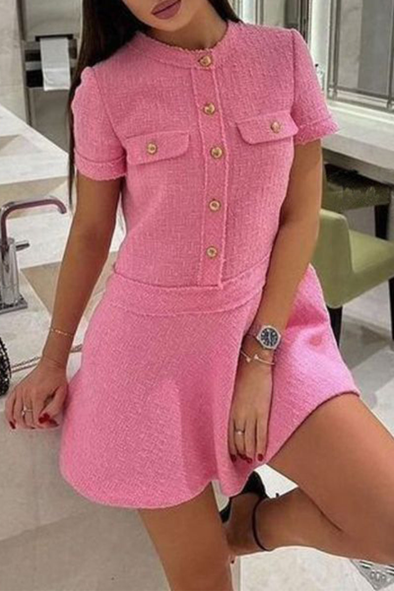 Polished Dress with an Effortless Classic Look
