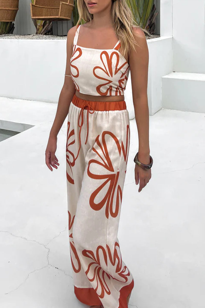 Sophisticated Garment with a Clean Classic Look