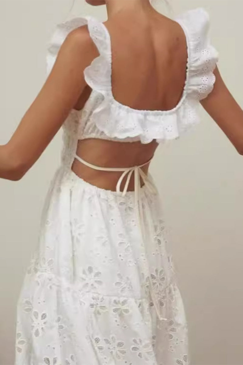Beautifully Finished Dress in a Timeless Design
