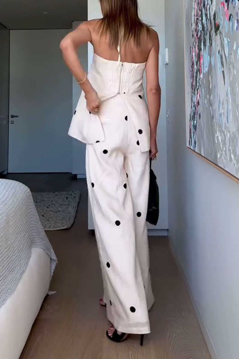 Beautifully Finished Garment in a Timeless Design