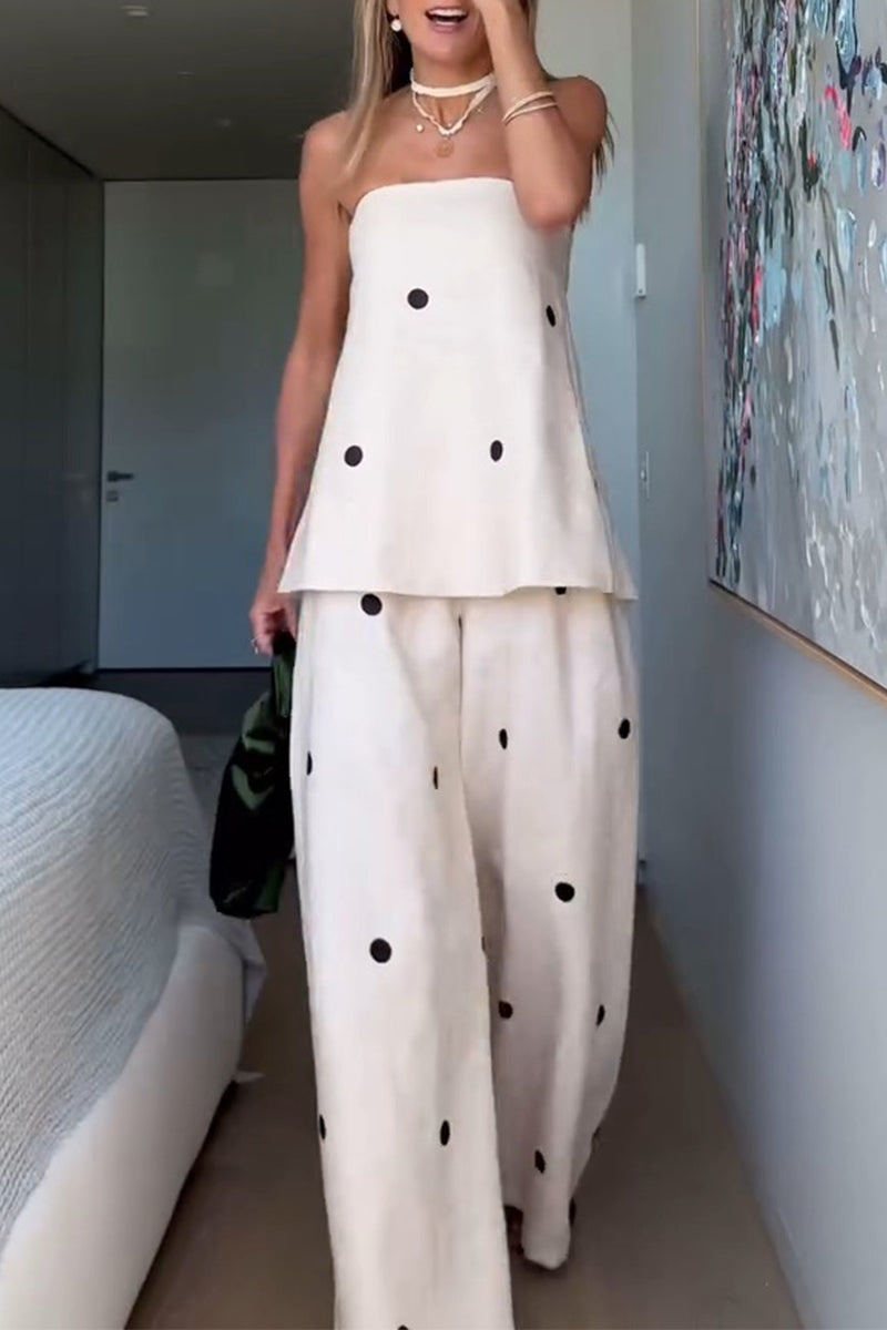 Beautifully Finished Garment in a Timeless Design