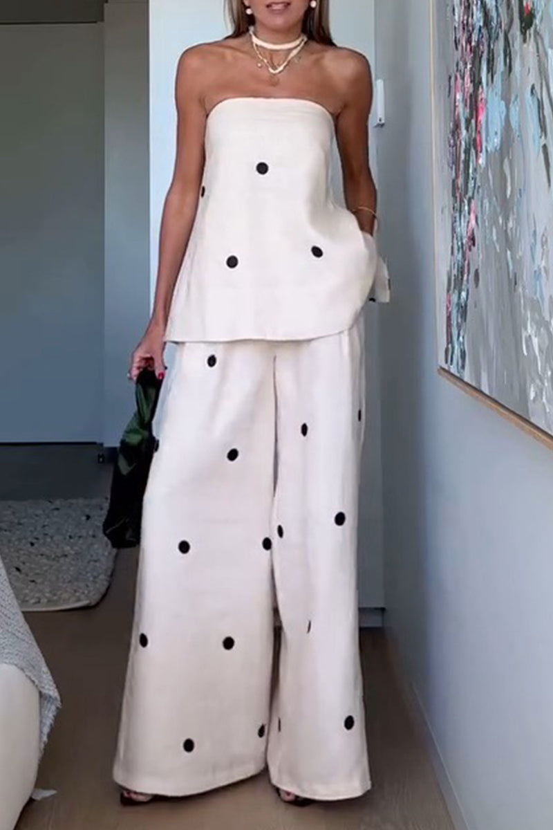 Beautifully Finished Garment in a Timeless Design
