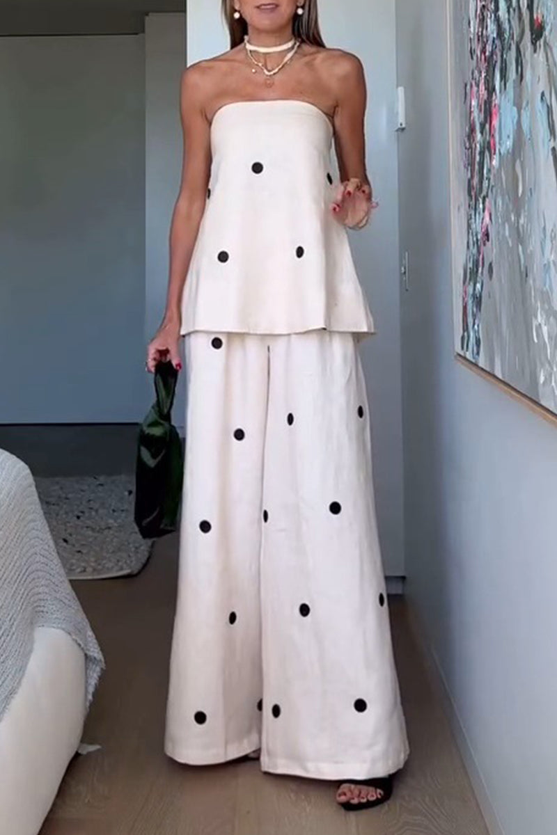Beautifully Finished Garment in a Timeless Design