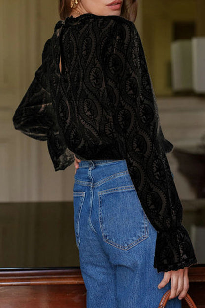 Elegantly Styled Blouse for Everyday Wear