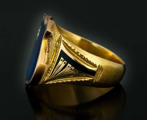 Upea Kulta Sormus päivittäiseen käyttöön