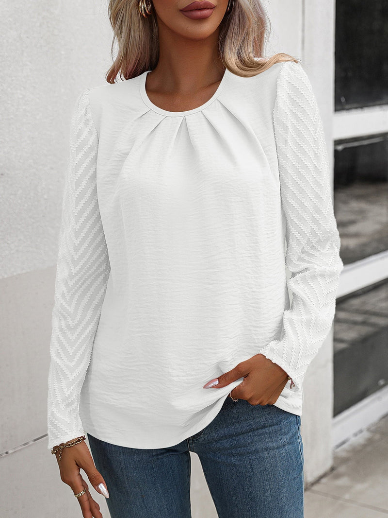Classic Vintage Blouse with a Flattering Fit