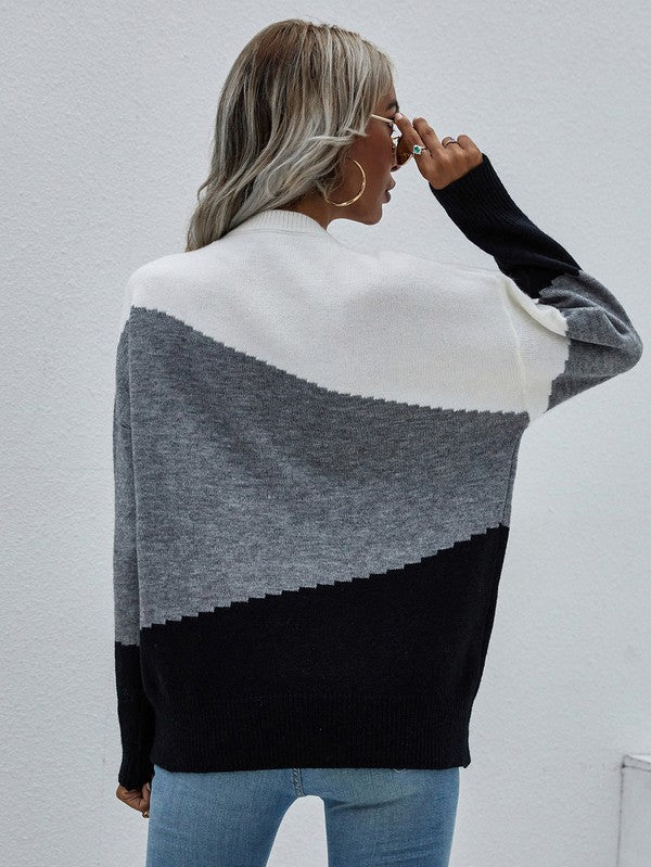 Classic Vintage Sweater with a Flattering Fit