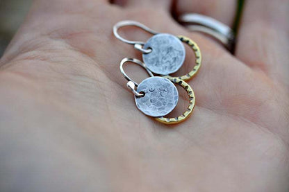 Hurmaava Sormus jokaiseen tilaisuuteen