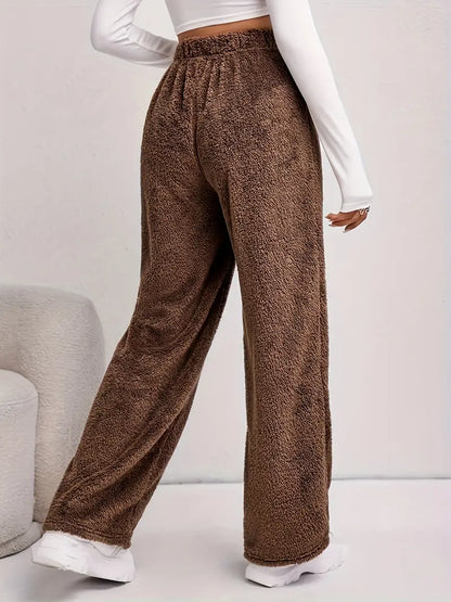 Gracefully Styled Pants for Any Occasion
