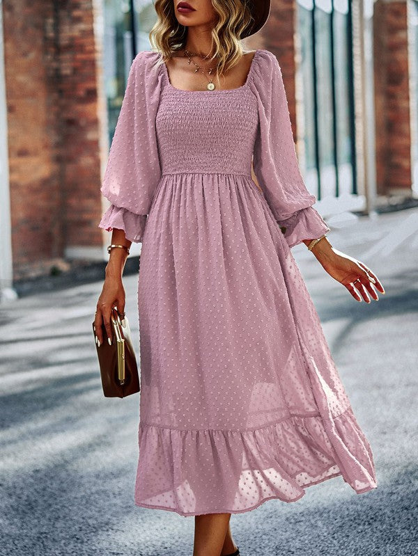 Gracefully Styled Dress for Any Occasion