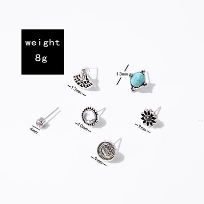 Kaunis Korvarengas ainutlaatuisella tyylillä