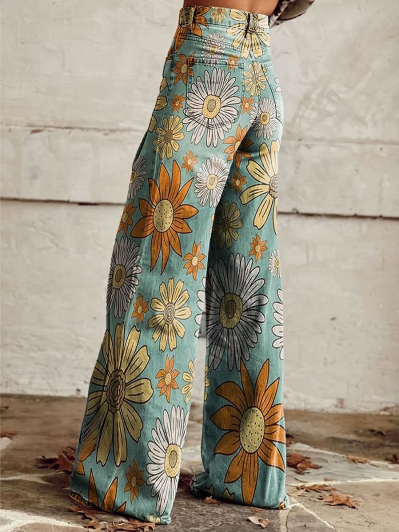 Effortlessly Elegant Trousers with a Timeless Design