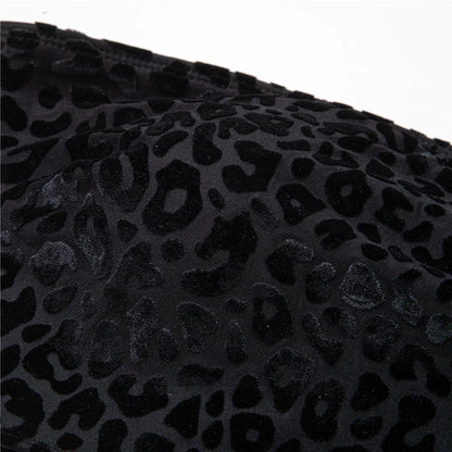 Well Tailored Garment with a Graceful Silhouette