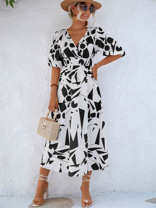 Classic Vintage & Enduringly Stylish Dress