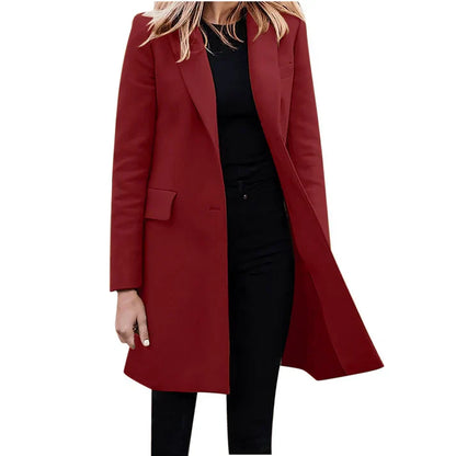 Beautifully Finished Coat in a Timeless Design