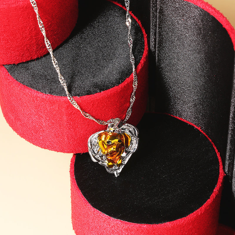 Kaunis Kulta Kaulakoru ainutlaatuisella tyylillä