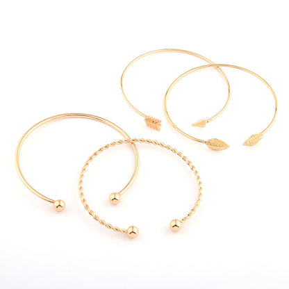 Herkkä käsityö Kulta Rannekoru