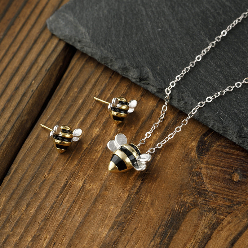 Herkkä käsityö Koru