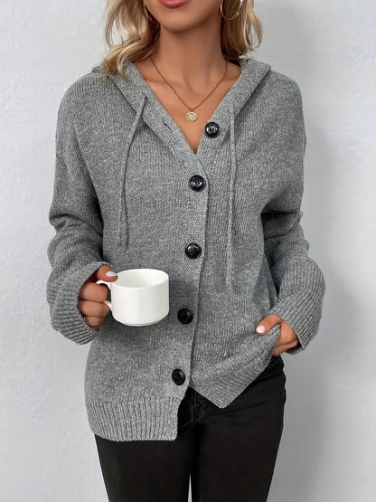 Effortlessly Elegant Cardigan with a Timeless Design
