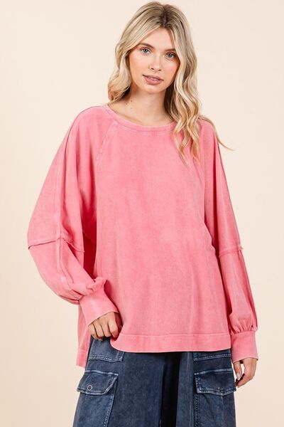 Effortlessly Elegant Top with a Timeless Design