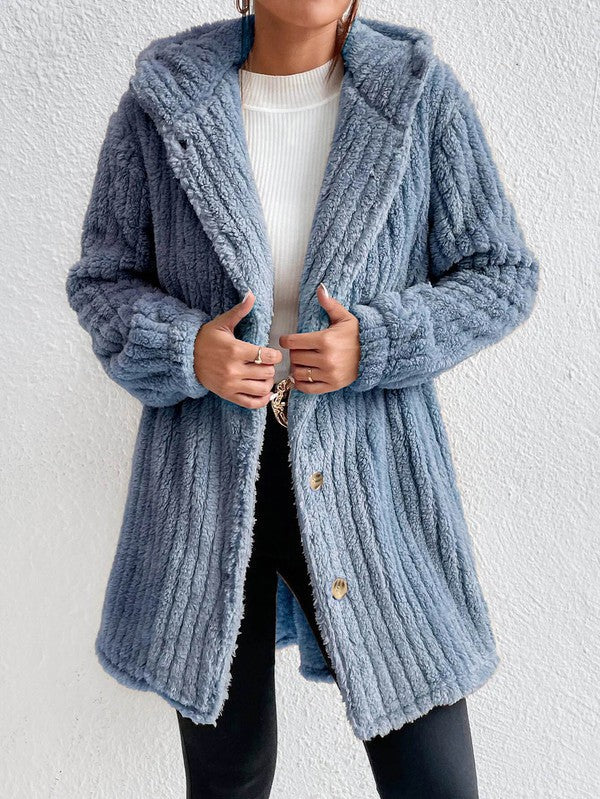 Elegantly Styled Coat for Everyday Wear
