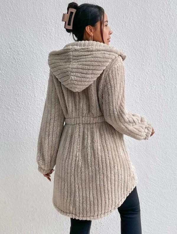 Elegantly Styled Coat for Everyday Wear