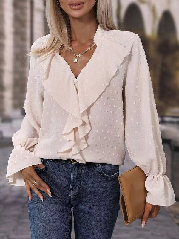 Beautifully Finished Blouse in a Timeless Design