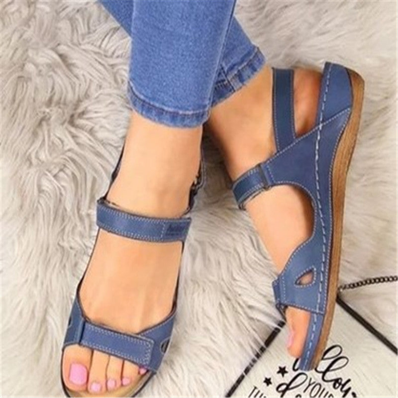 Klassiset Ortopediset Sandaalit Ajattomalla Tyylillä