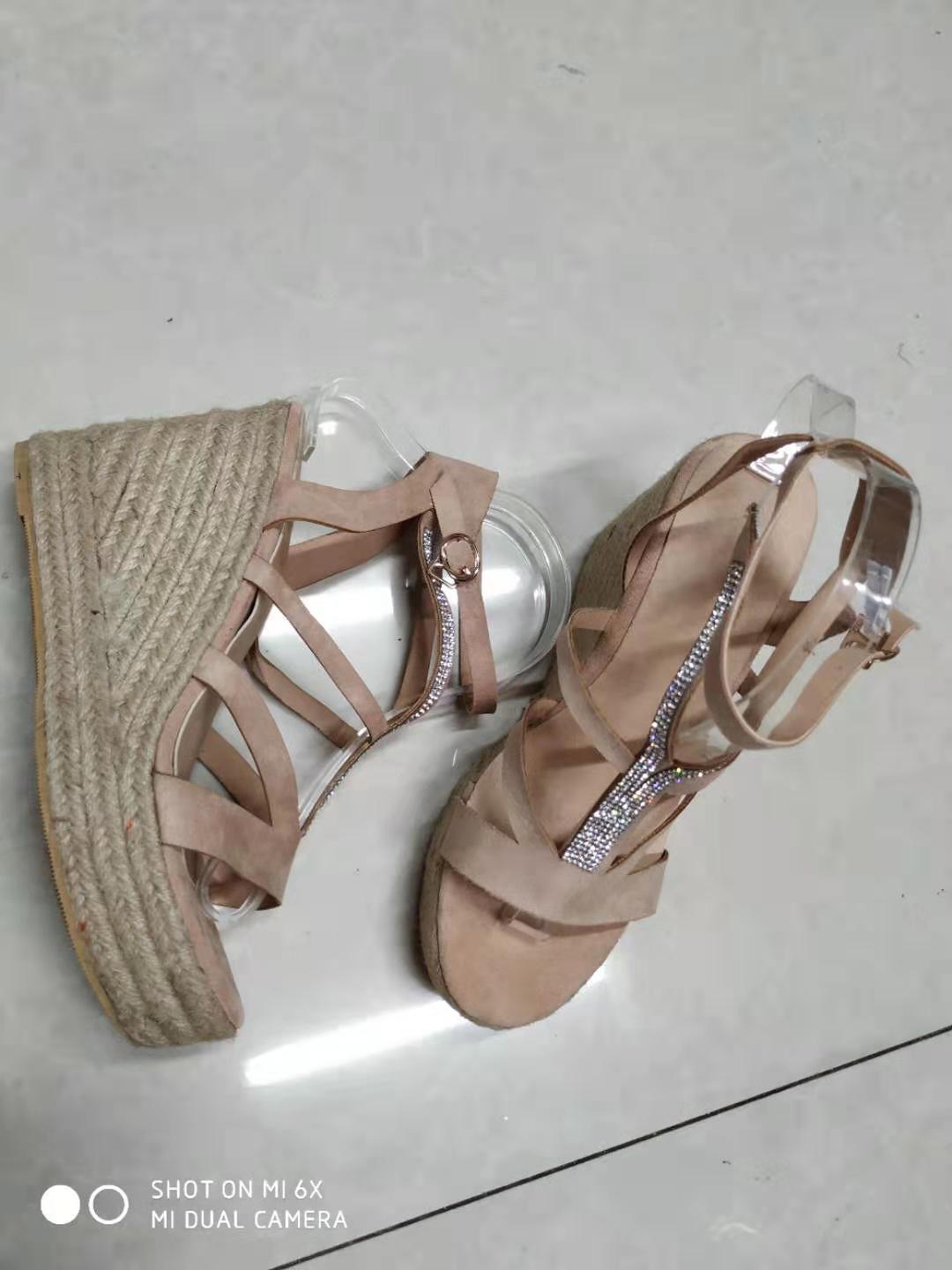 Tyylikkäät Ortopediset Sandaalit Jokaiseen Askeleeseen