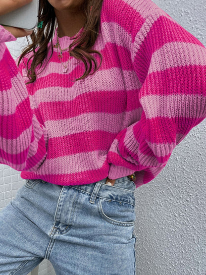 Well Tailored Sweater with a Graceful Silhouette