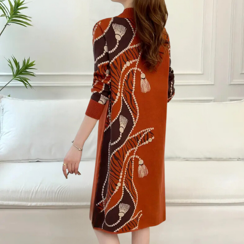 Classic Vintage & Enduringly Stylish Dress